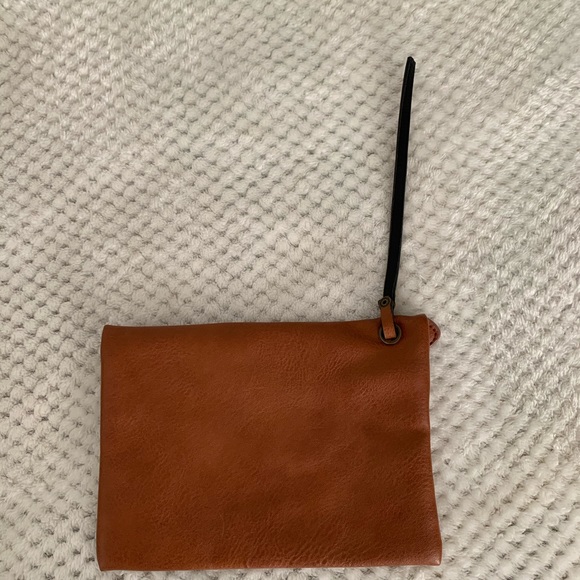 GH Bass and Co bag - Picture 5 of 8